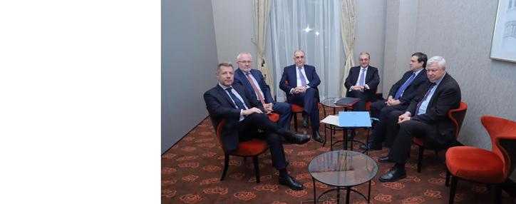 В Братиславе состоялась встреча глав МИД Армении и Азербайджана 