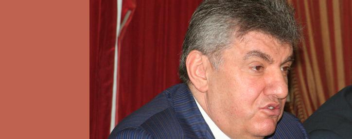 Армяне России считают правильным решение президента Армении вступить в Таможенный союз - САР