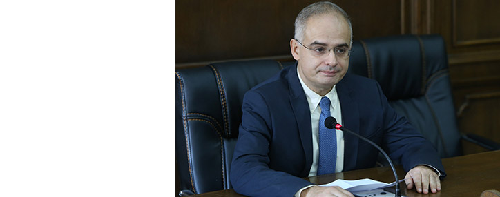  Armenian MPs call for holding hearing on monopolies