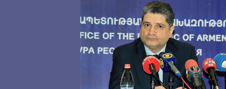 Armenian prime minister congratulates new French counterpart