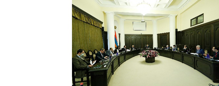 Փաշինյանի մոտ քննարկվել են հակաճգնաժամային միջոցառումների արդյունքներն ու գյուղոլորտում նոր ծրագրերի իրականացման հնարավորությունները