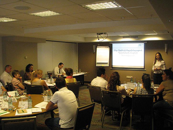 Բիզնես – դասընթացներ ԱԿԲԱ-ԿՐԵԴԻՏ ԱԳՐԻԿՈԼ Բանկի  ՓՄՁ հաճախորդների համար   