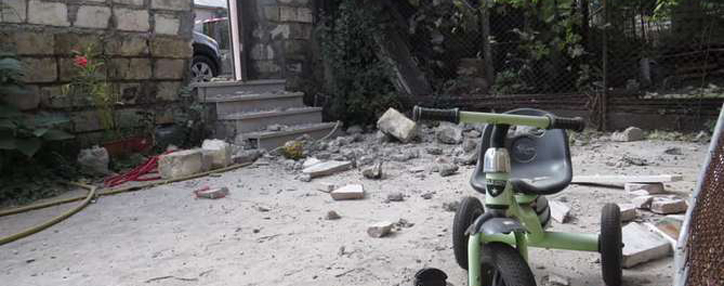 Противник ведет интенсивный ракетный обстрел Степанакерта - пресс-секретарь Минобороны Армении