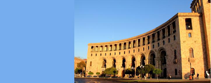 Армян среди пострадавших в терактах в Индонезии нет