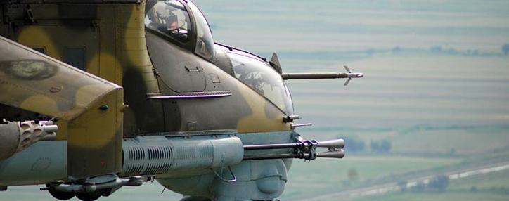 Российский вертолет упал близ села в Армении - МЧС