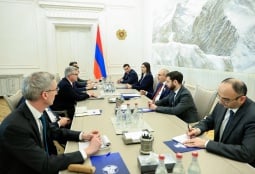 Армения успешно реализует План действий по либерализации визового режима - еврокомиссар