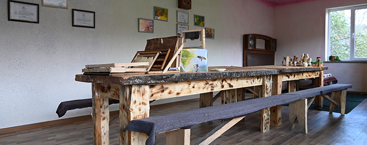 NABU-ի և ԱԿԲԱ Ֆեդերացիայի աջակցությամբ Մարտունի գյուղում կառուցվել է մեղրի համտեսի սրահ (ՎԻԴԵՈ)