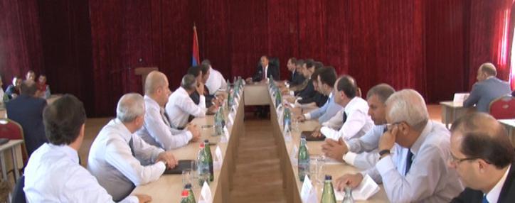 Условное выездное заседание правительства Армении состоялось в рамках учений "Молния-2015"