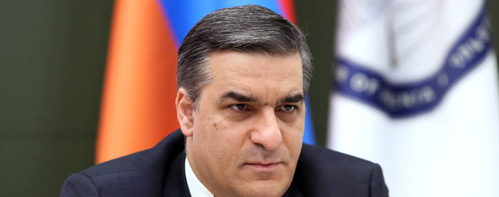 Татоян: "Предложение правительства Армении о "зеркальном отводе войск" губительно для безопасности Армении и Арцаха"