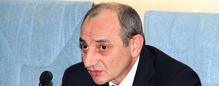 Президент НКР наградил главу армянской компании "Микметал" медалью "Благодарность"