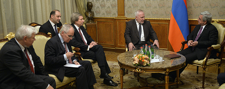 ՀՀ նախագահ Սերժ Սարգսյանը ԵԱՀԿ ՄԽ համանախագահների հետ ղարաբաղյան հակամարտության կարգավորման հարցեր է քննարկել