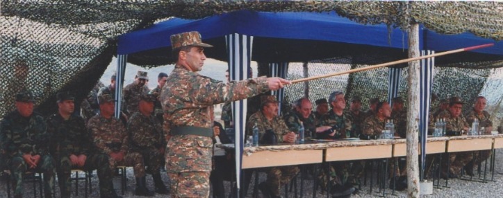 ԱՀ ԱԺ պատգամավորները միջնորդություն են ներկայացրել ՀՀ գլխավոր դատախազին և ՔԿ նախագահին` վերանայելու Միքայել Արզումանյանի խափանման միջոցը