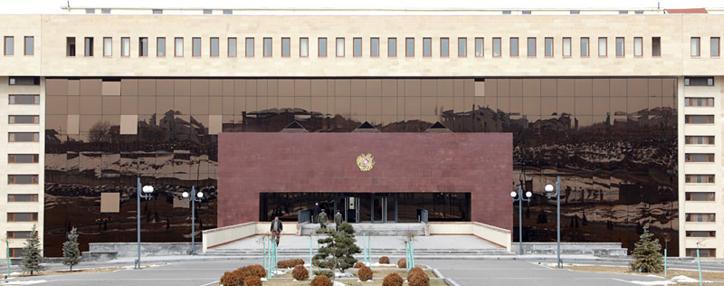 Президент Армении подписал ряд указов о кадровых перестановках в системе Минобороны