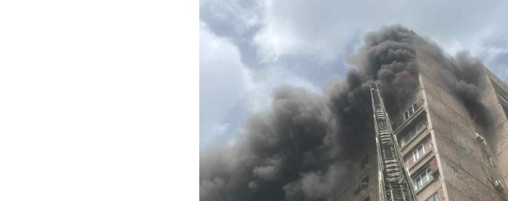 Երևանի Վաղարշյանի փողոցի շենքերից մեկում խոշոր հրդեհ է բռնկվել, դեպքի վայրում է 4 մարտական հաշվարկ (ՖՈՏՈ, ՎԻԴԵՈ)