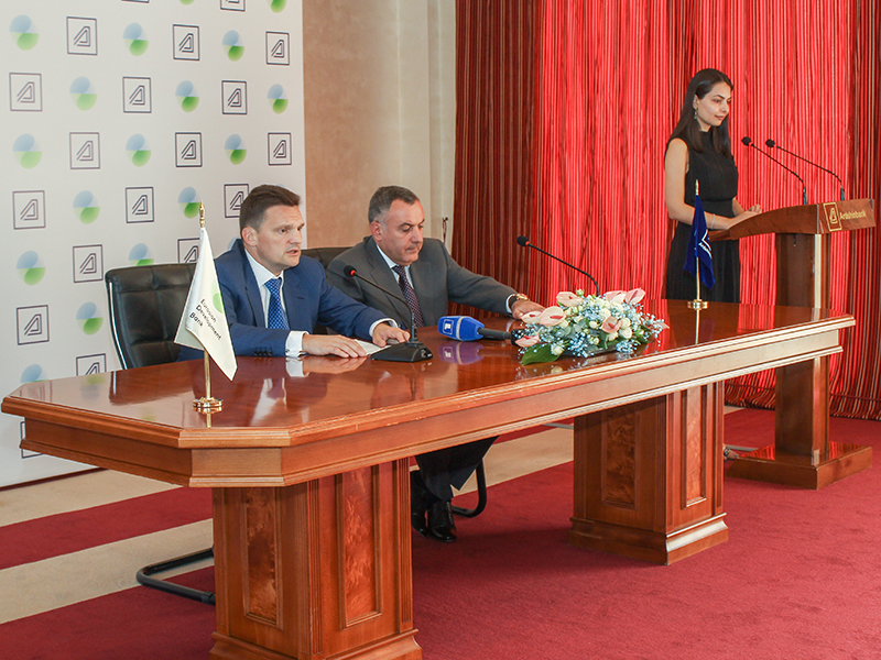 Eurasian Development Bank provides Ardshinbank with USD 20 million to support SMEs-17