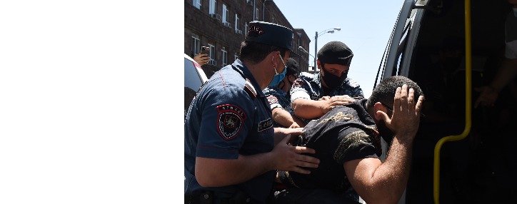 252 անձի նկատմամբ իրականացվել է վարչական ձերբակալում ԱԱԾ–ի մոտ կազմակերպված հավաքի հետևանքով. ոստիկանություն