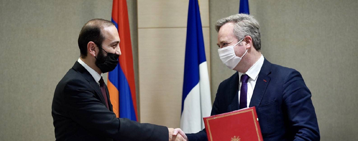 Мирзоян и Лемуан подписали Дорожную карту армяно-французского экономического сотрудничества