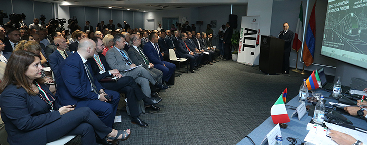 Производство итальянской керамической посуды в Армении начнется через 2-3 месяца