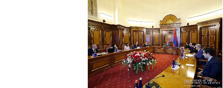 Обсуждены возможности реализации инвестпрограмм в сотрудничестве между государством и частным сектором в Армении
