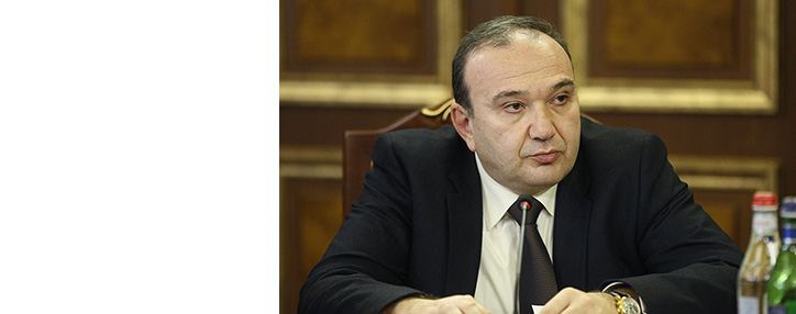 Министр образования: лишь 51% населения Армении имеет высшее образование