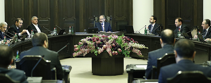 Премьер Армении сообщил об увеличении числа бенефициариев антикризисных программ