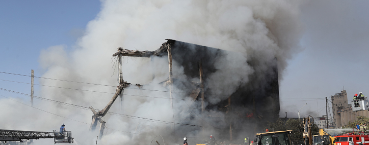 В Ереване демонтирован корпус ТЦ "Сурмалу", частично обрушившийся после взрыва