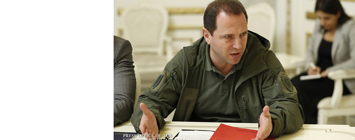 ՀՀ վարչապետը հերքել է Դավիթ Տոնոյանին աշխատանքից ազատելու լուրերը