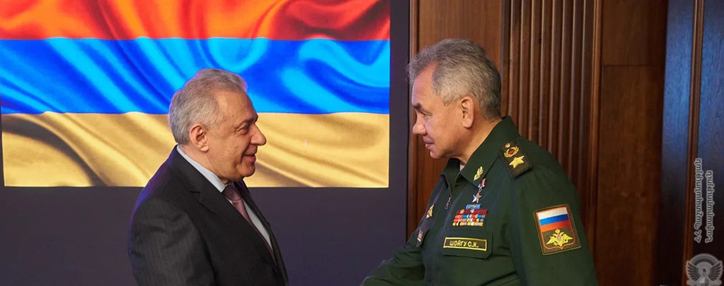 Վաղարշակ Հարությունյանն ու Սերգեյ Շոյգուն քննարկել են Մոսկվայում ձեռք բերված պայմանավորվածությունների կատարման ճանապարհները