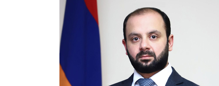 Замминистра экономики Армен Арзуманян освобожден с занимаемой должности 