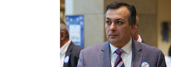 ՀՀ մշակույթի նախարար Արմեն Ամիրյանը սկզբունքորեն դեմ է կուսակցական դառնալուն