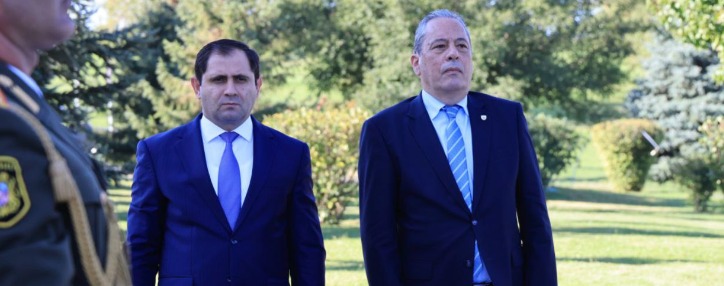 Սուրեն Պապիկյանն ընդունել է Կիպրոսի պաշտպանության նախարարին