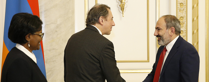 Пашинян обсудил с вице-президентом ВБ расширение сотрудничества