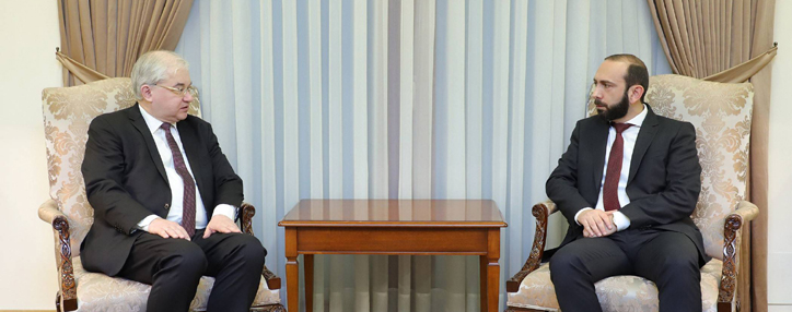 ԱԳ նախարարը ԵԱՀԿ ՄԽ ՌԴ համանախագահի հետ քննարկել է Արցախում տիրող հումանիտար ճգնաժամը