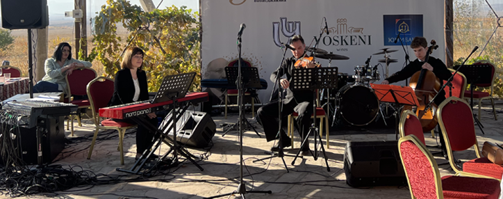 В Армении при поддержке Юнибанка состоялся ежегодный праздник Музыки и вина 