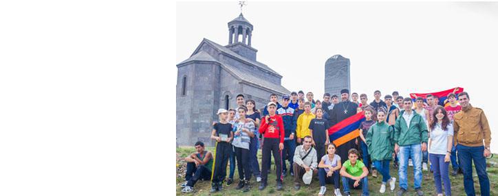 Գավառի մանկատան սաները  ԱԿԲԱ-ԿՐԵԴԻՏ ԱԳՐԻԿՈԼ ԲԱՆԿԻ աջակցությամբ նվաճել են Արմաղան լեռան գագաթը