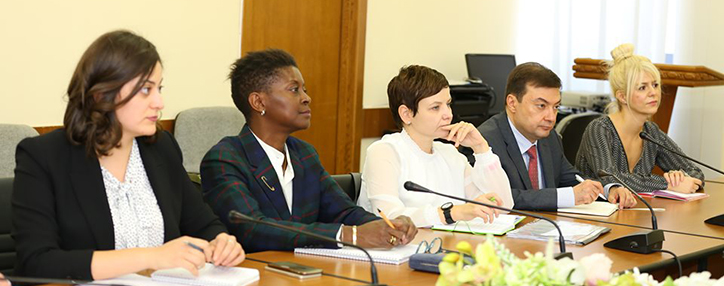 ЕИБ настроен на расширение пакета программ в Армении