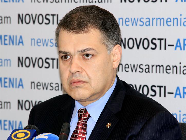 Armenian officials declaring willingness to combat corruption 