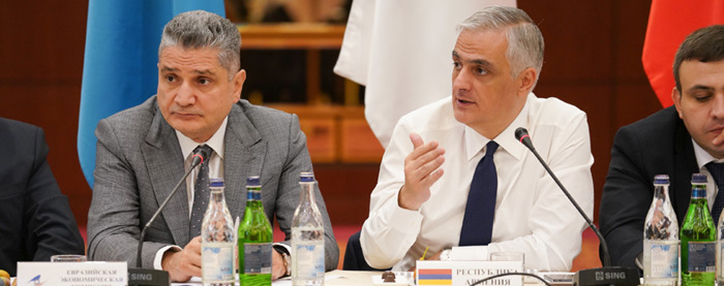 Проблемы со скоплением транспорта на "Верхнем Ларсе" препятствуют стимулированию внутреннего рынка ЕАЭС – Мгер Григорян