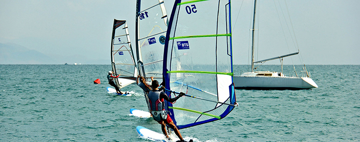 Վինդսերֆինգի Հայաստանի առաջնությունն է անցկացվում Սևանա լճում ՎՏԲ–Հայաստան բանկի հովանավորությամբ 