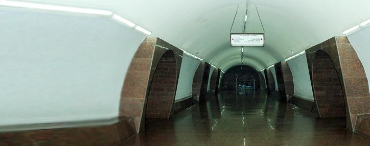 Строгий выговор объявлен руководству Ереванского метрополитена за незаконное размещение киосков