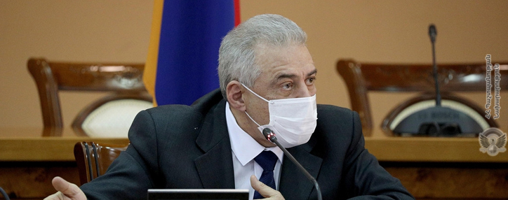 Вагаршак Арутюнян освобожден от должности и.о. министра обороны 