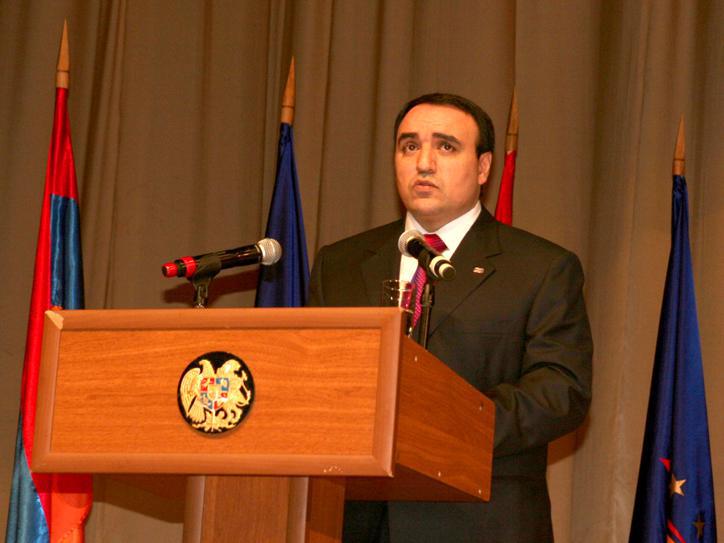 Внеочередной съезд армянской партии «Оринац Еркир» состоится 22 декабря