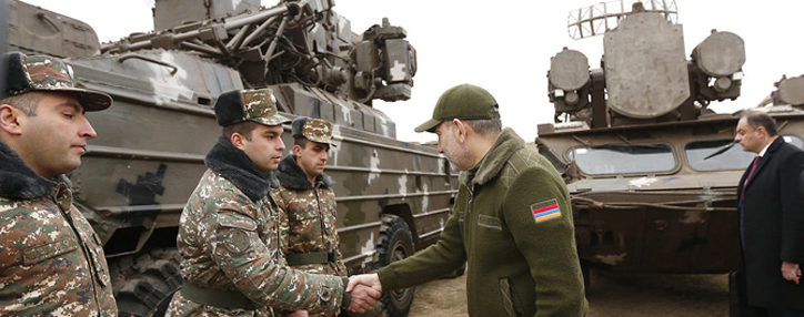 Пашинян ознакомился с возможностями пополнивших ВС Армении ЗРК «Оса-АК»