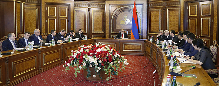 Пашиняну представлены предложения по пересмотру системы налогообложения недвижимости