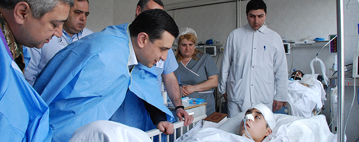 В крайне тяжелом состоянии остаются двое раненых в Карабахе солдат