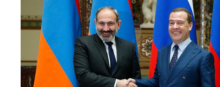 Пашинян обсудил с Медведевым проведение в Ереване заседания Евразийского межправсовета