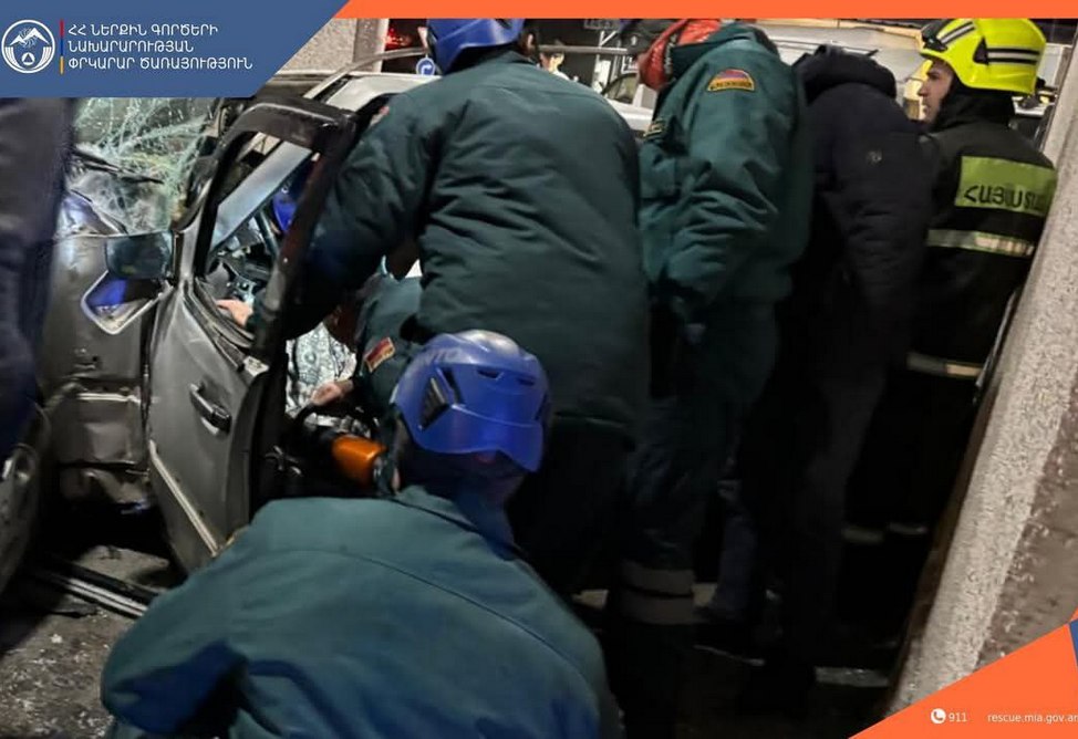 Thirty-five traffic accidents in Armenia in first days of new year - MIA