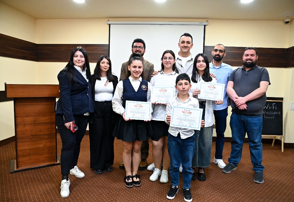 Հայտնի են համահայաստանյան «Իսկական հերոսը» շարադրությունների մրցույթի հաղթողները