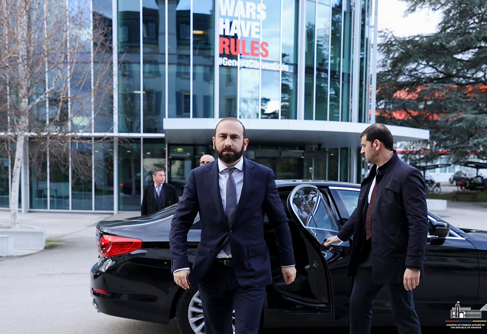 Глава МИД Армении отправится в Швейцарию