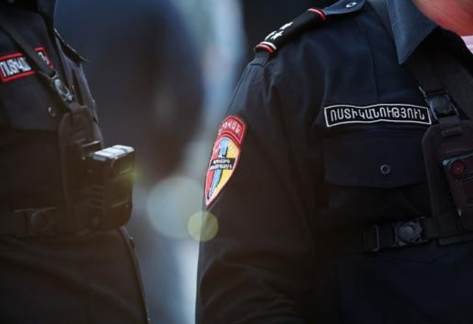 Убит глава общины Паракар и полицейский, еще один человек - в тяжелом состоянии